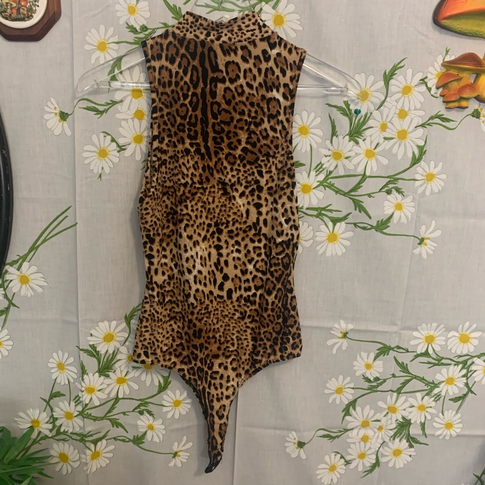 NEW leopard / cheetah / animal print body suit - Picture 6 of 7